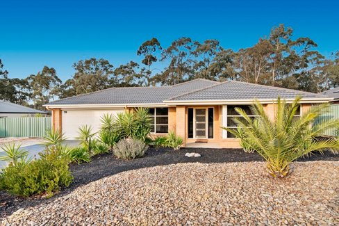 66 McIvor Forest Drive, JUNORTOUN VIC 3551
