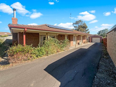 66 Moruya Drive  Grovedale 3216