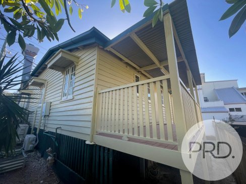 66 Rode Road (Access from Evans St), WAVELL HEIGHTS QLD 4012