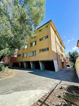 6/61 Castlereagh Street, LIVERPOOL NSW 2170