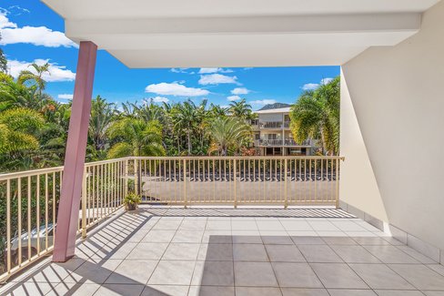 66/21 Shute Harbour Road, CANNONVALE QLD 4802