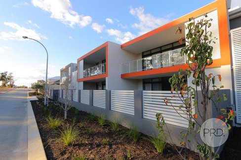 6/63 Mariposa Gardens, SUCCESS WA 6164