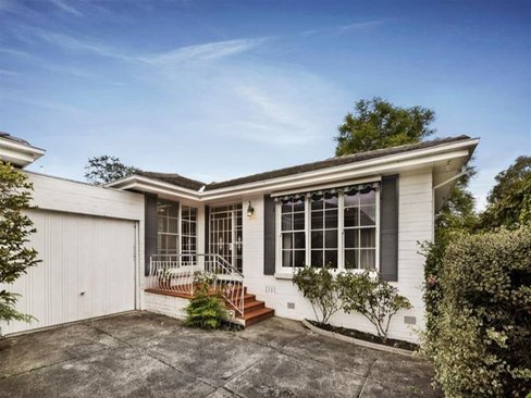 6 698 Riversdale Road Camberwell 3124