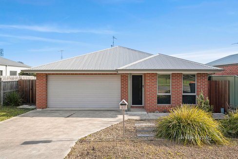 67 Batson Street Winchelsea 3241