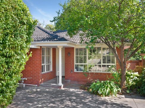 6 7 Bundoran Parade Mont Albert North 3129