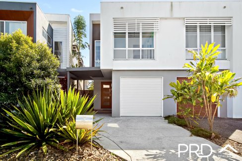 67 Evergreen View, ROBINA QLD 4226