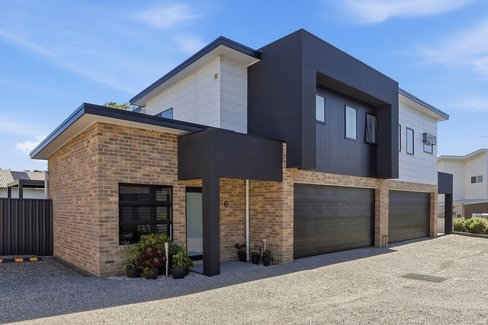 6/73-75 Lake Entrance Road, OAK FLATS NSW 2529