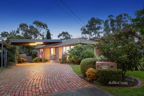 68 Langdale Drive Croydon Hills 3136