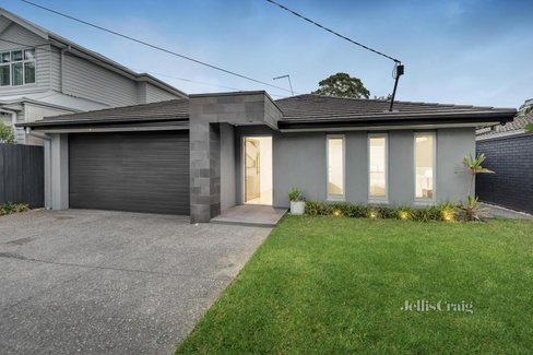 68 Voltri Street Mentone 3194