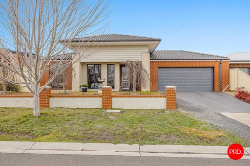 68 Warren Street, KYNETON VIC 3444