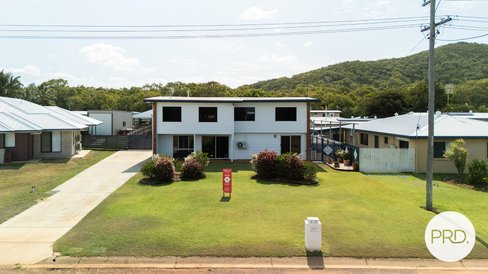 68 Zelma Street, GRASSTREE BEACH QLD 4740