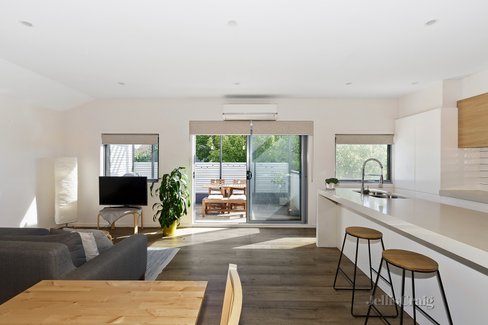 6/87 Stewart Street Brunswick East 3057