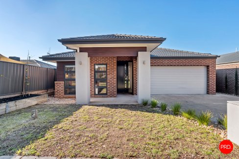 69 Buckland Street, WHITE HILLS VIC 3550
