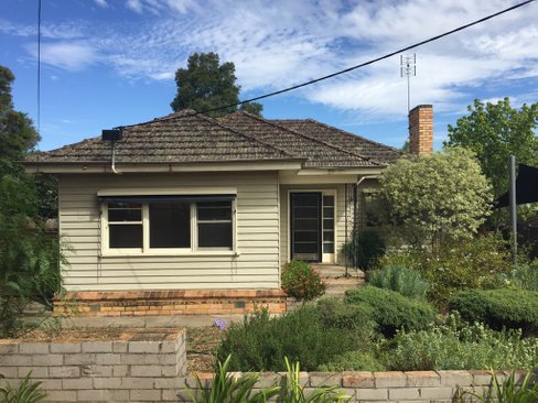 69 Lilac Street, IRONBARK VIC 3550