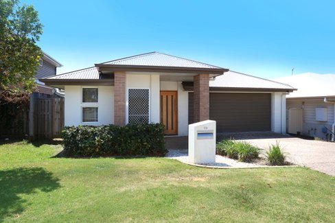 69 Orlando Drive, COOMERA QLD 4209