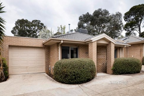 6 98 Main Road Lower Plenty 3093