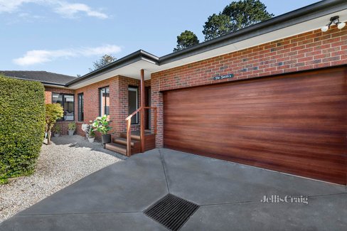 6A Anglo Court Mooroolbark 3138