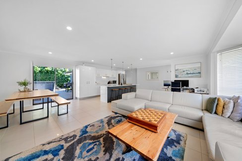 6a Raven Street, VICTORIA POINT QLD 4165