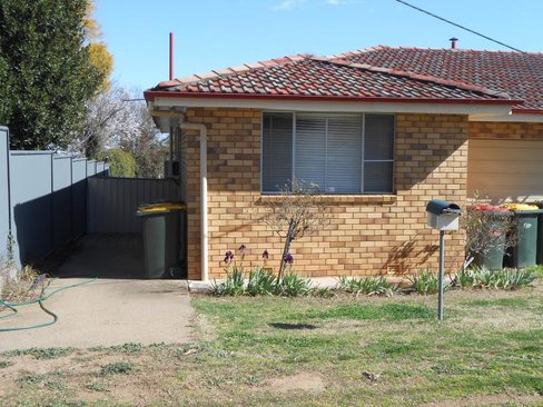6B Martin Street, TAMWORTH NSW 2340