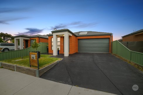 6B Sugarwood Court, EPSOM VIC 3551