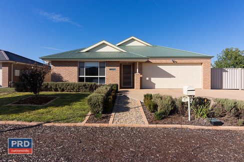 7 Angus Place, BUNGENDORE NSW 2621