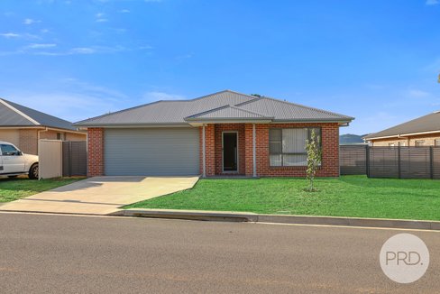 7 Appaloosa Place, TAMWORTH NSW 2340