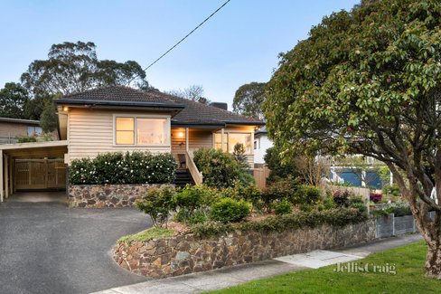 7 Arnott Street Mont Albert North 3129