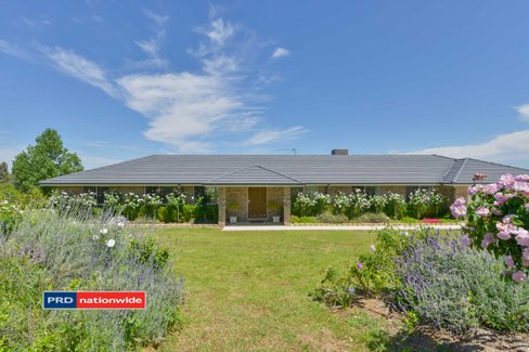 7 Barakula Drive, TAMWORTH NSW 2340