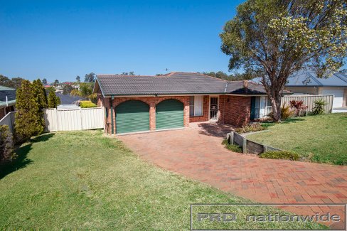 7 Birch Grove, ABERGLASSLYN NSW 2320