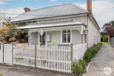 7 Blair Street, GOLDEN POINT VIC 3350