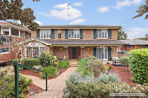 7 Boronia Street, KYLE BAY NSW 2221