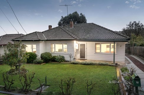 7 Bryan Court Eltham 3095