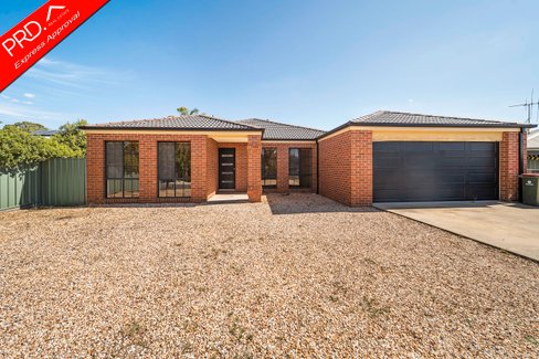 7 Cambridge Court, CALIFORNIA GULLY VIC 3556