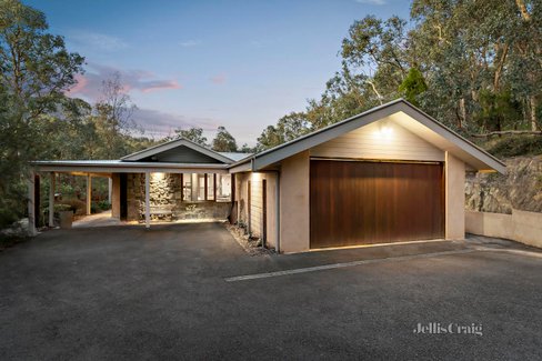 7 Charlotte Court North Warrandyte 3113