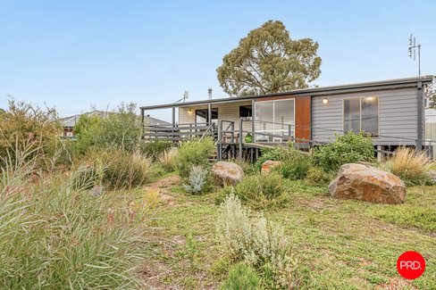7 Cooke Street, ELPHINSTONE VIC 3448