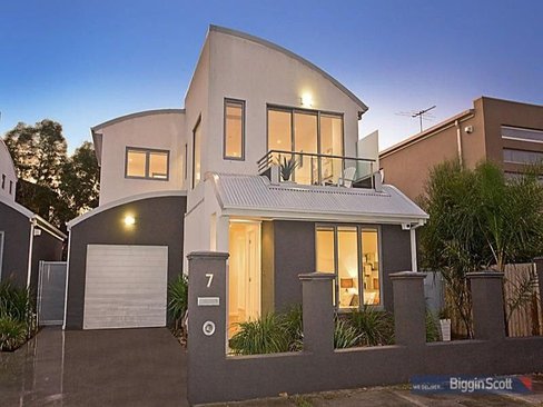 7 Correa Street Altona 3018