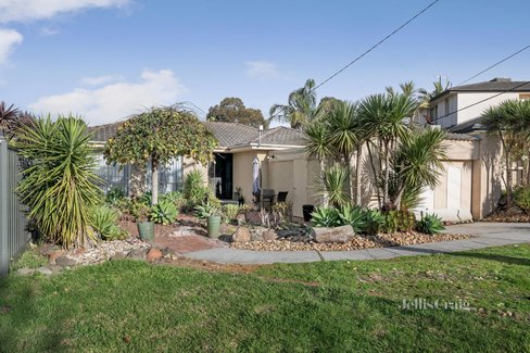 7 Doubell Close Glen Waverley 3150