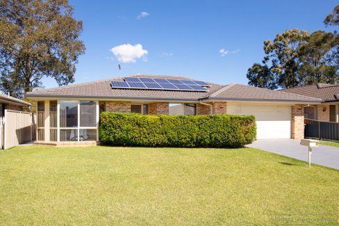 7 Drysdale Crescent, METFORD NSW 2323