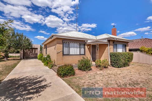7 Edwards Street, SEBASTOPOL VIC 3356