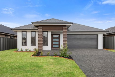 7 Fairway Street, RUTHERFORD NSW 2320