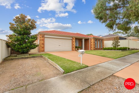 7 Falcon Drive, CALIFORNIA GULLY VIC 3556