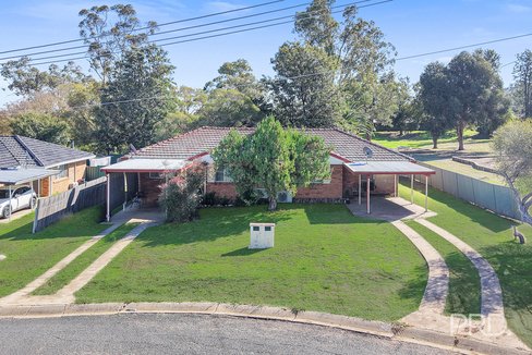 7 Fisher Road, TAMWORTH NSW 2340