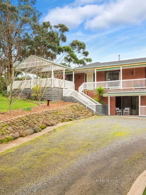 7 Fisken Road Mount Helen 3350