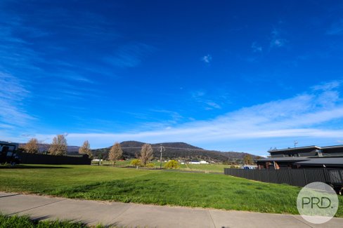 7 Gaylard Street, TUMBARUMBA NSW 2653