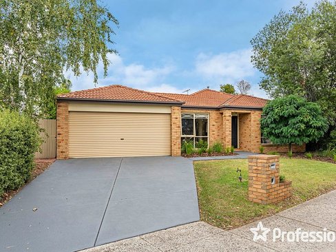 7 Glencoe Place Lilydale 3140