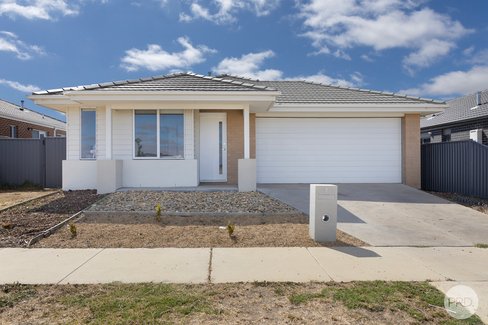 7 Gretta Street, SMYTHES CREEK VIC 3351