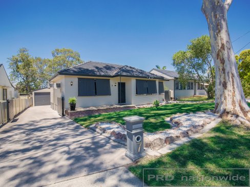 7 Hartzer Close, TARRO NSW 2322