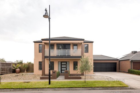 7 Hutmil Drive South Morang 3752