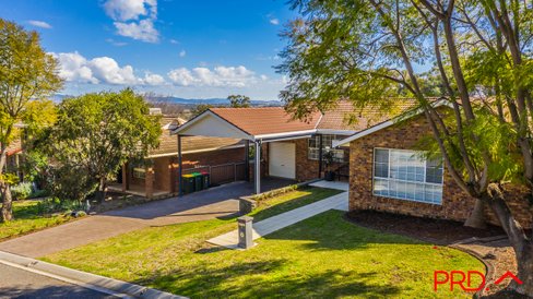 7 Jacaranda Place, TAMWORTH NSW 2340