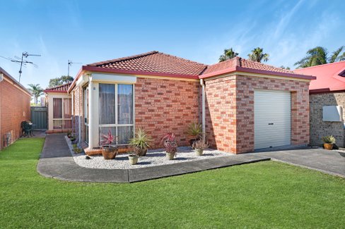 7 Jenail Place, HORSLEY NSW 2530